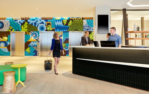 Holiday Inn Express Adelaide City Centre - Kingaroy Accommodation 2