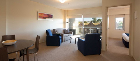 Hume Serviced Apartments - Kingaroy Accommodation 11