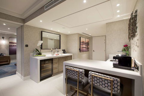 The Star Grand Hotel, Gold Coast - Kingaroy Accommodation 11