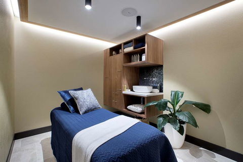 The Star Grand Hotel, Gold Coast - Kingaroy Accommodation 14
