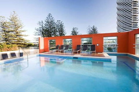 Mantra Broadbeach On The Park - Kingaroy Accommodation 2