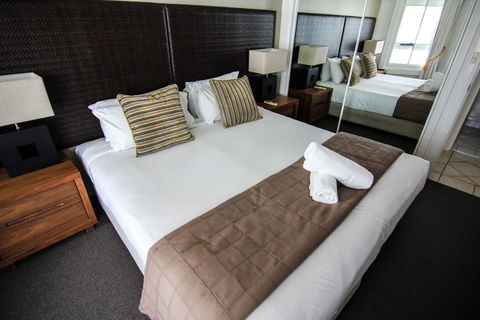 Phoenician Resort - Kingaroy Accommodation 1