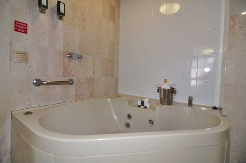 Pavilion on Northbourne - Kingaroy Accommodation 15