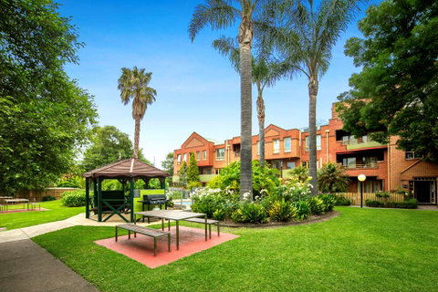 Comfort Apartments Royal Gardens - Kingaroy Accommodation 1