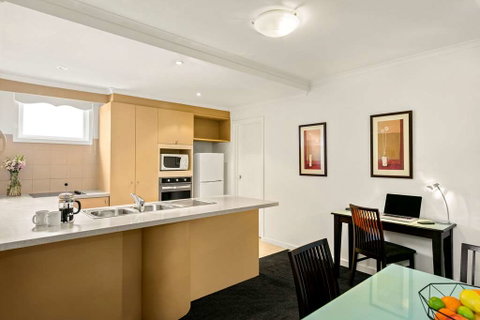 Comfort Apartments Royal Gardens - Kingaroy Accommodation 5