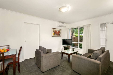 Comfort Apartments Royal Gardens - Kingaroy Accommodation 6