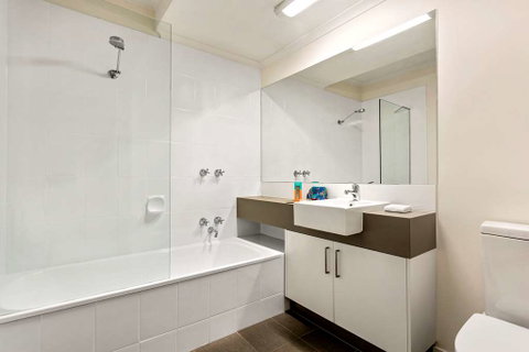 Comfort Apartments Royal Gardens - Kingaroy Accommodation 7
