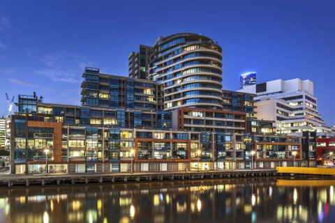 Melbourne Hotel Apartment Flinders Wharf - Kingaroy Accommodation 1