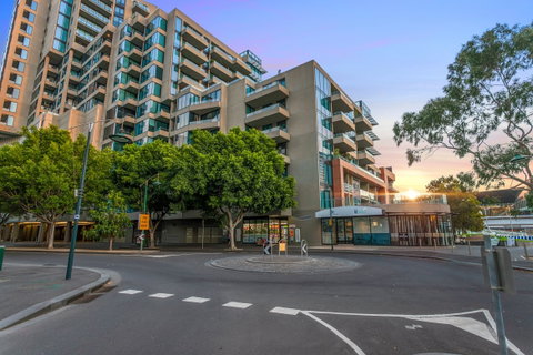 Melbourne Hotel Apartment Flinders Wharf - Kingaroy Accommodation 3