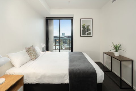 Melbourne Hotel Apartment Flinders Wharf - Kingaroy Accommodation 4