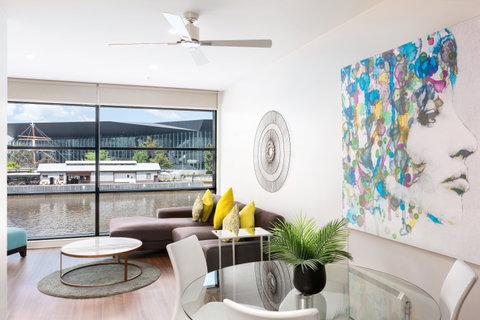 Melbourne Hotel Apartment Flinders Wharf - Kingaroy Accommodation 12