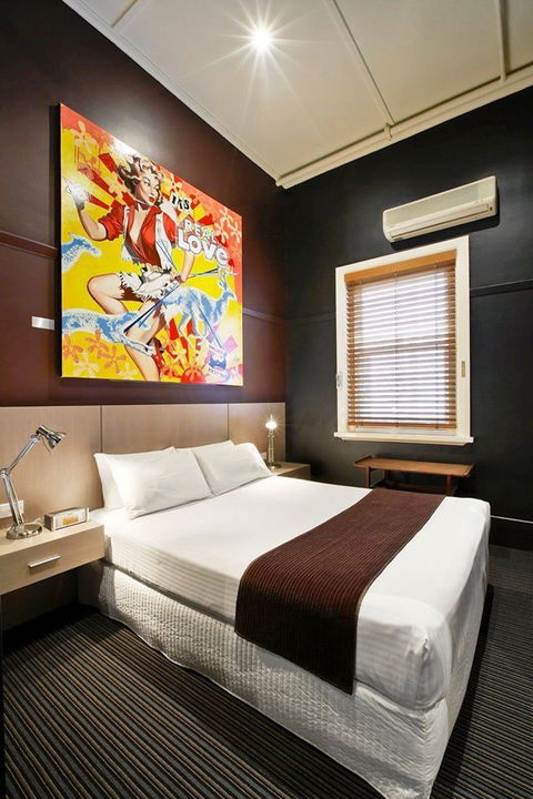 Tolarno Hotel - Kingaroy Accommodation 7