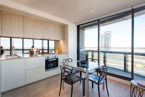Orange Stay Apartments - Kingaroy Accommodation 6