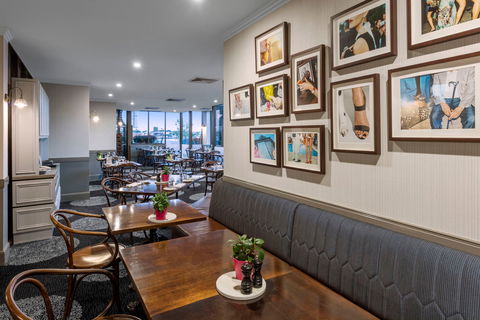 View Brisbane - Kingaroy Accommodation 5