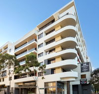 Meriton Suites Waterloo - Kingaroy Accommodation