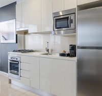 Meriton Suites Zetland - Kingaroy Accommodation