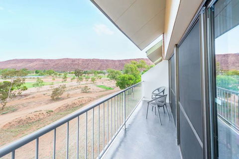 DoubleTree By Hilton Hotel Alice Springs - Kingaroy Accommodation 4