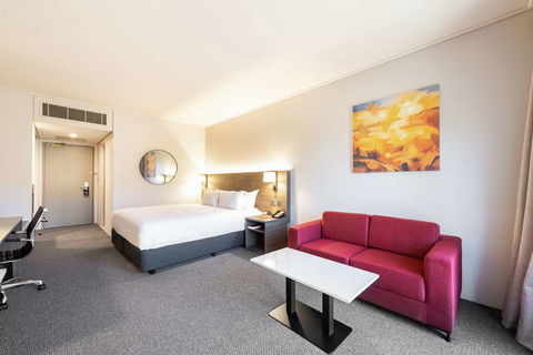 DoubleTree By Hilton Hotel Alice Springs - Kingaroy Accommodation 6