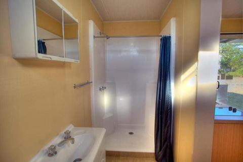 Discovery Parks Blackwater - Kingaroy Accommodation 4