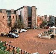 Desert Cave Hotel - Kingaroy Accommodation