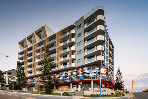 Ramada VetroBlu Scarborough Beach - Kingaroy Accommodation 2
