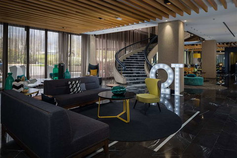 QT Canberra - Kingaroy Accommodation 2