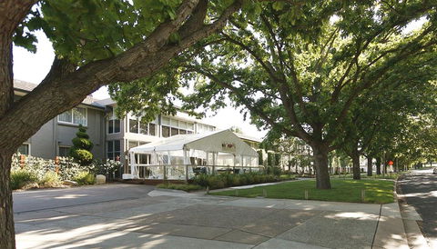 Forrest Hotel & Apartments - Kingaroy Accommodation 0
