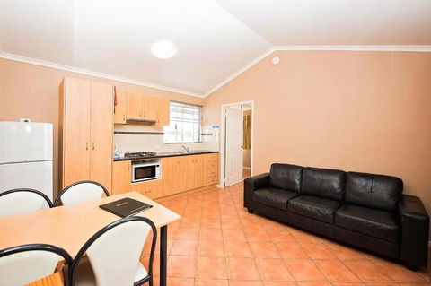 Discovery Parks Bunbury Village - Kingaroy Accommodation 2