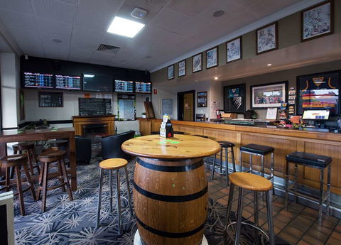 Nightcap Rose & Crown Hotel - Kingaroy Accommodation 2