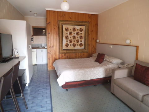Yarragon Motel - Kingaroy Accommodation 0