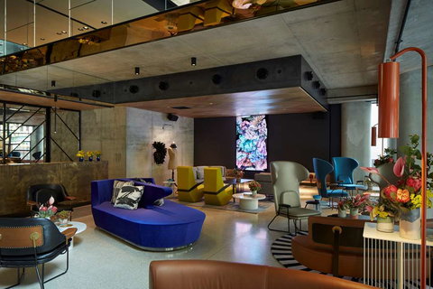 QT Melbourne - Kingaroy Accommodation 1