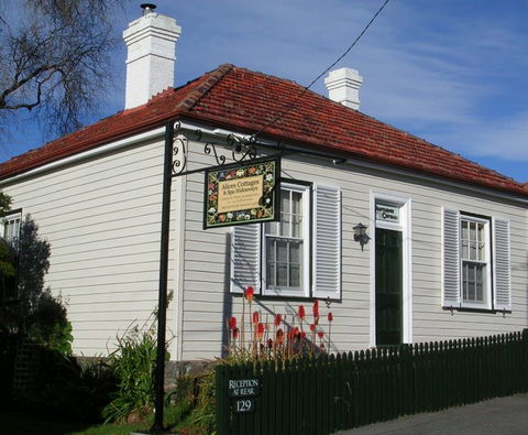 Alice's Cottages - Kingaroy Accommodation 0
