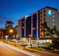 Holiday Inn Express Sydney Macquarie Pk - Kingaroy Accommodation