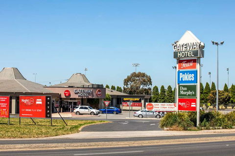 Nightcap At Gateway Hotel - Kingaroy Accommodation 1