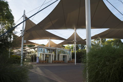 Sails In The Desert Hotel - Kingaroy Accommodation 1