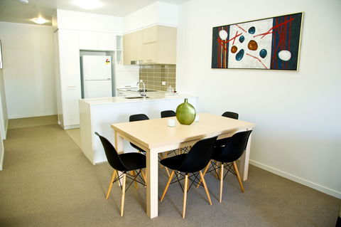 Itara & Jacana Apartments - Kingaroy Accommodation 12