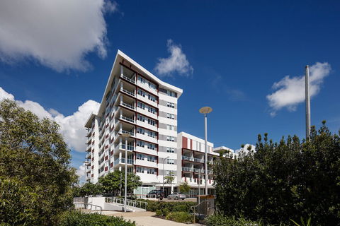 Central Holborn Apartments - Kingaroy Accommodation 0