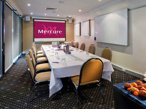 Mercure Townsville - Kingaroy Accommodation 8