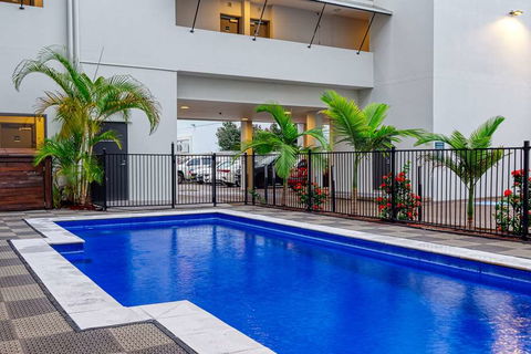 The Palmer Collective - Kingaroy Accommodation 12