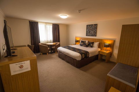 Bairnsdale International - Kingaroy Accommodation 2