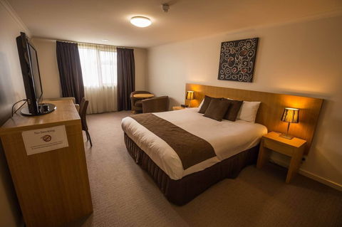 Bairnsdale International - Kingaroy Accommodation 4