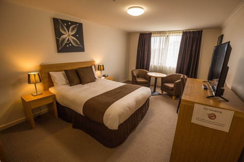 Bairnsdale International - Kingaroy Accommodation 5