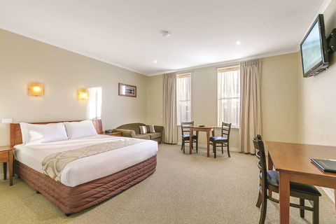 Lake Inn Ballarat - Kingaroy Accommodation 4