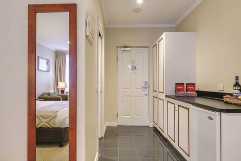 Lake Inn Ballarat - Kingaroy Accommodation 15