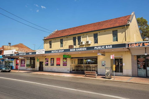 Nightcap at Regents Park Hotel - Kingaroy Accommodation 0