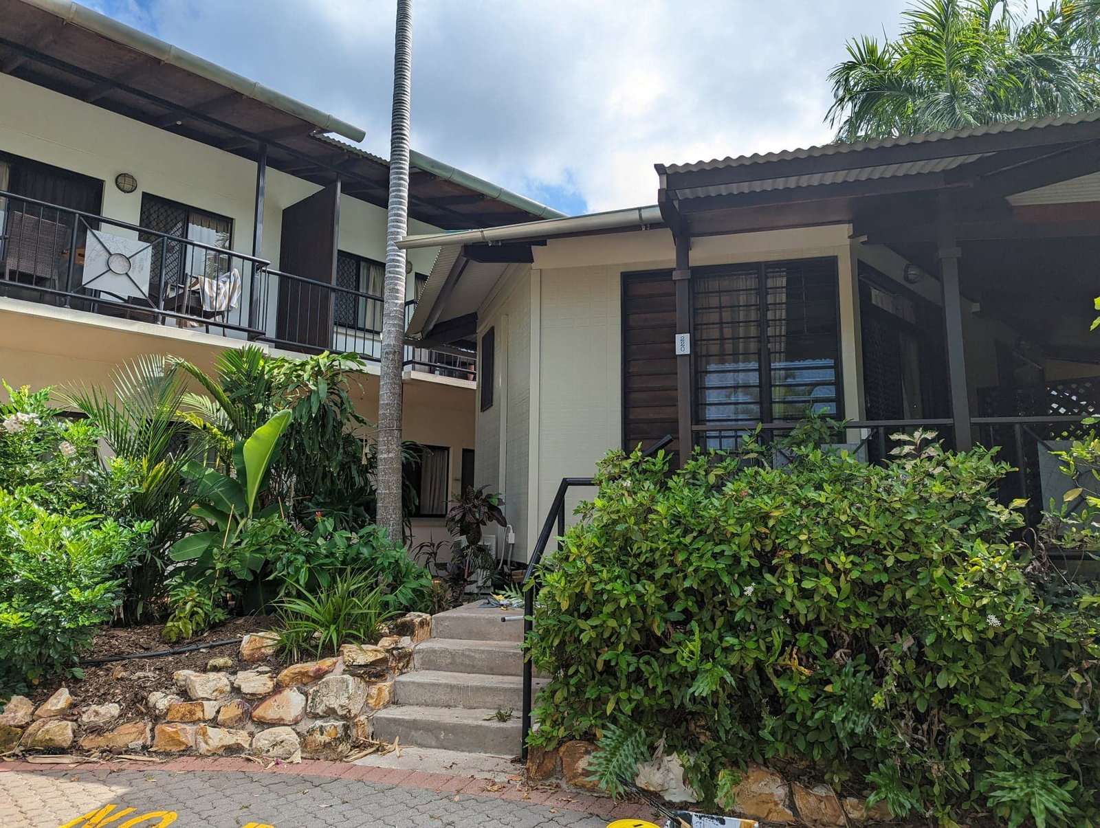 Cross Keys ACT Kingaroy Accommodation