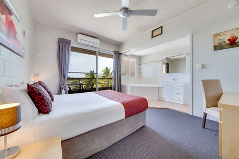 Camelot Motel - Kingaroy Accommodation 2