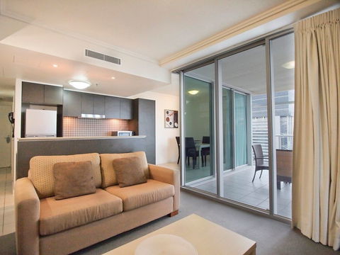 Oaks Casino Towers - Kingaroy Accommodation 2