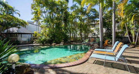 The Beach Motel Hervey Bay - Kingaroy Accommodation 2