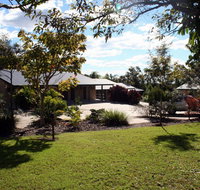 Emeraldene Inn  Eco Lodge - Kingaroy Accommodation